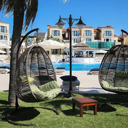 Cocos The Club Solto Otel Alaçatı